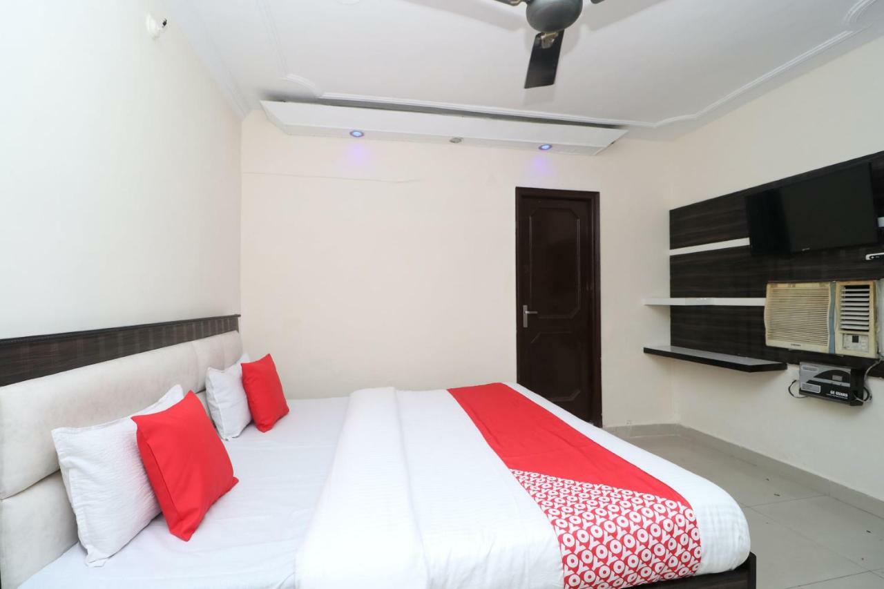Oyo 37721 Hotel Kings Pathankot Exterior photo