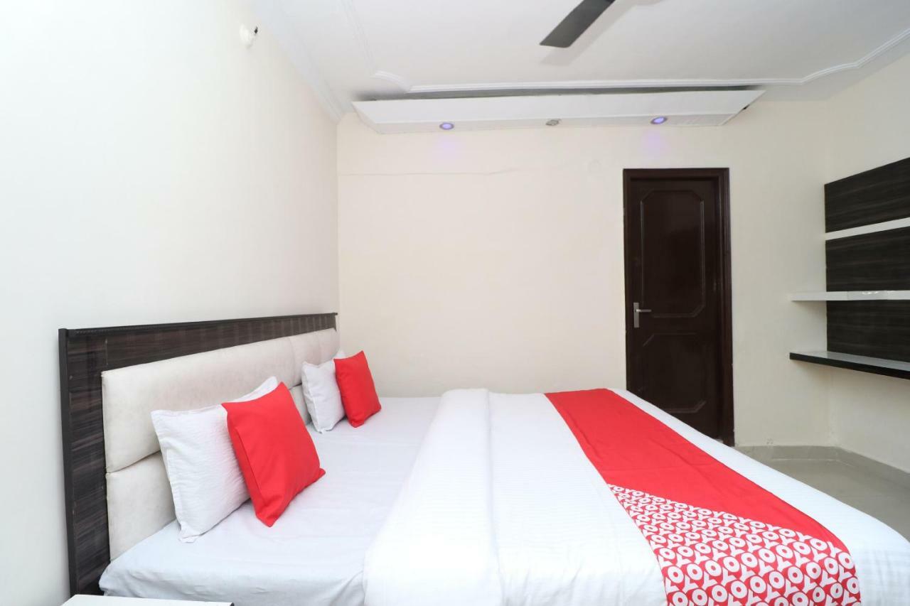 Oyo 37721 Hotel Kings Pathankot Exterior photo